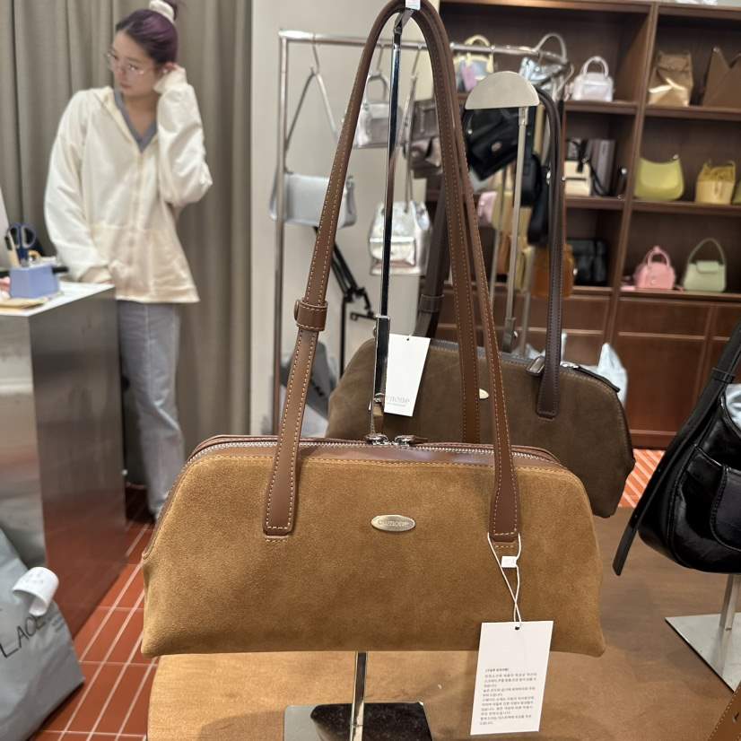 OWNONE直郵韓國代購女裝新品24秋冬職業真品休閑單肩斜跨包OWNONE單肩/斜跨包