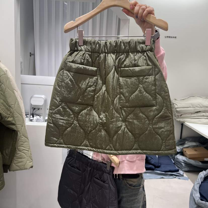 URBANE-P韓國直郵東大門代購女裝新品職業熱賣時尚短裙填充URBANE-P短裙