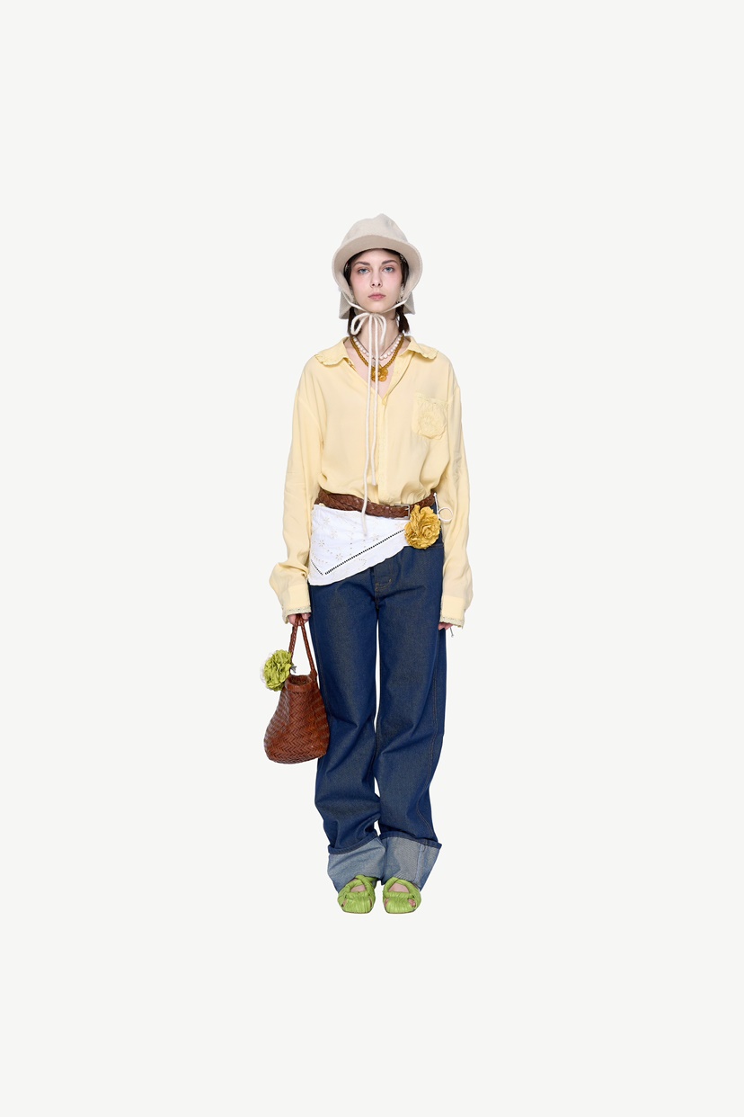 POLAROMO韓國直郵女裝新品真品熱賣職業時尚襯衫蕾絲衫刺繡POLAROMO襯衫/蕾絲衫
