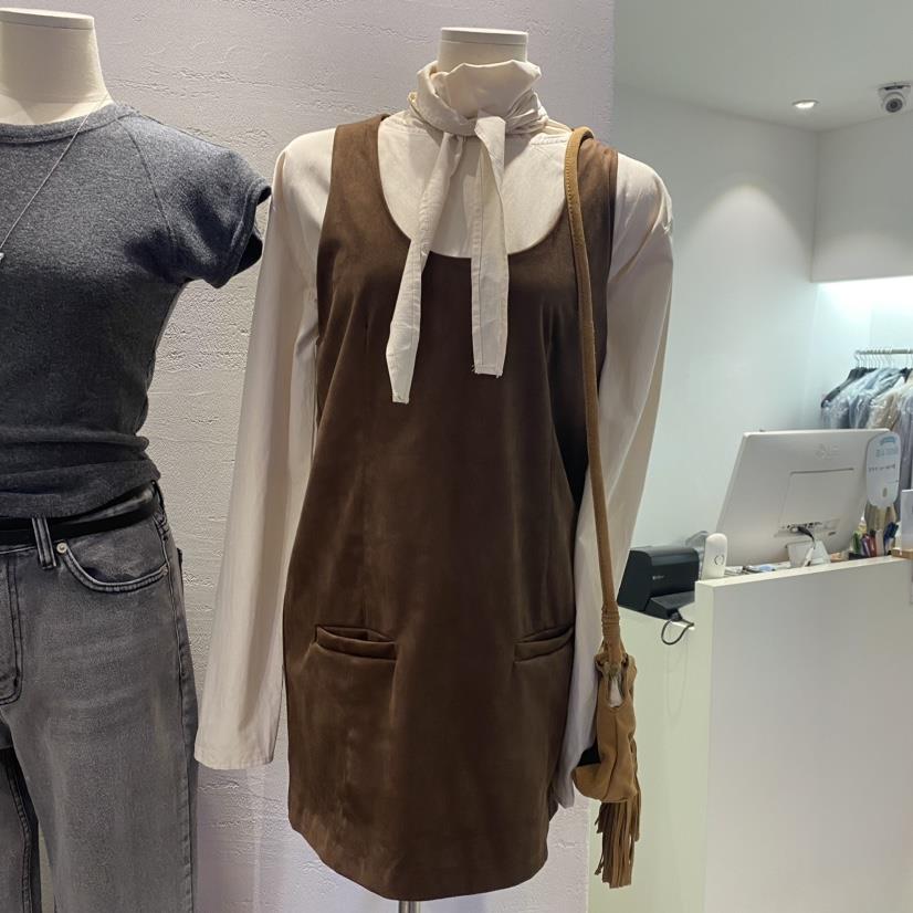 MARRON韓國直郵東大門代購女裝新款人氣時尚推薦連衣裙絨面革PIN-UP連衣裙