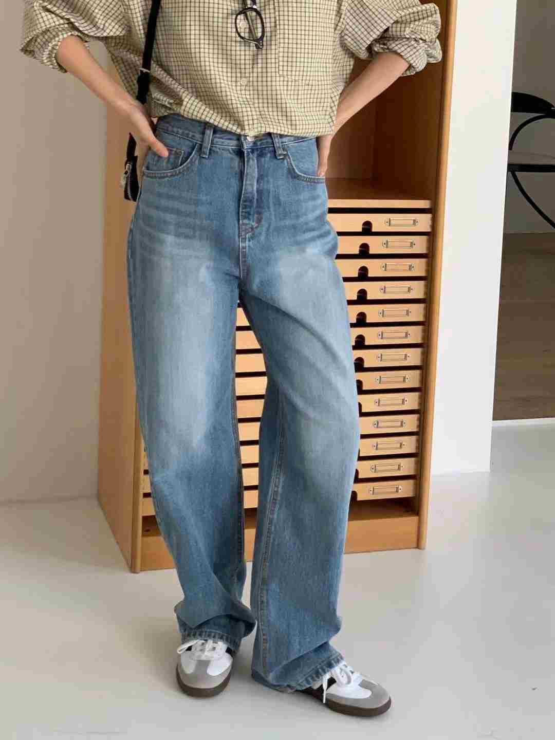 ONEMORETHING韓國直郵東大門實拍女裝新品推薦牛仔褲水洗牛仔布ONEMORETHING牛仔褲