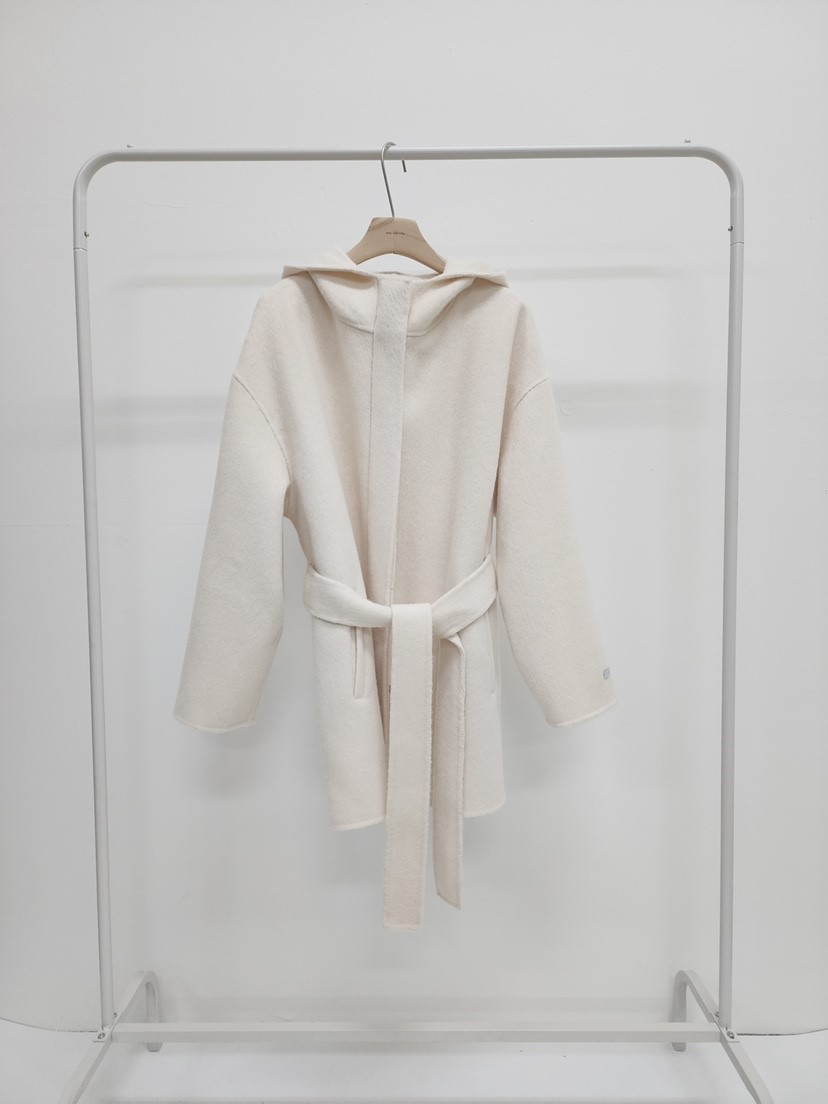 LIM LIM LIM直郵韓國代購女裝新品24秋冬短款大衣含腰繩兜帽LIM LIM LIM短款大衣