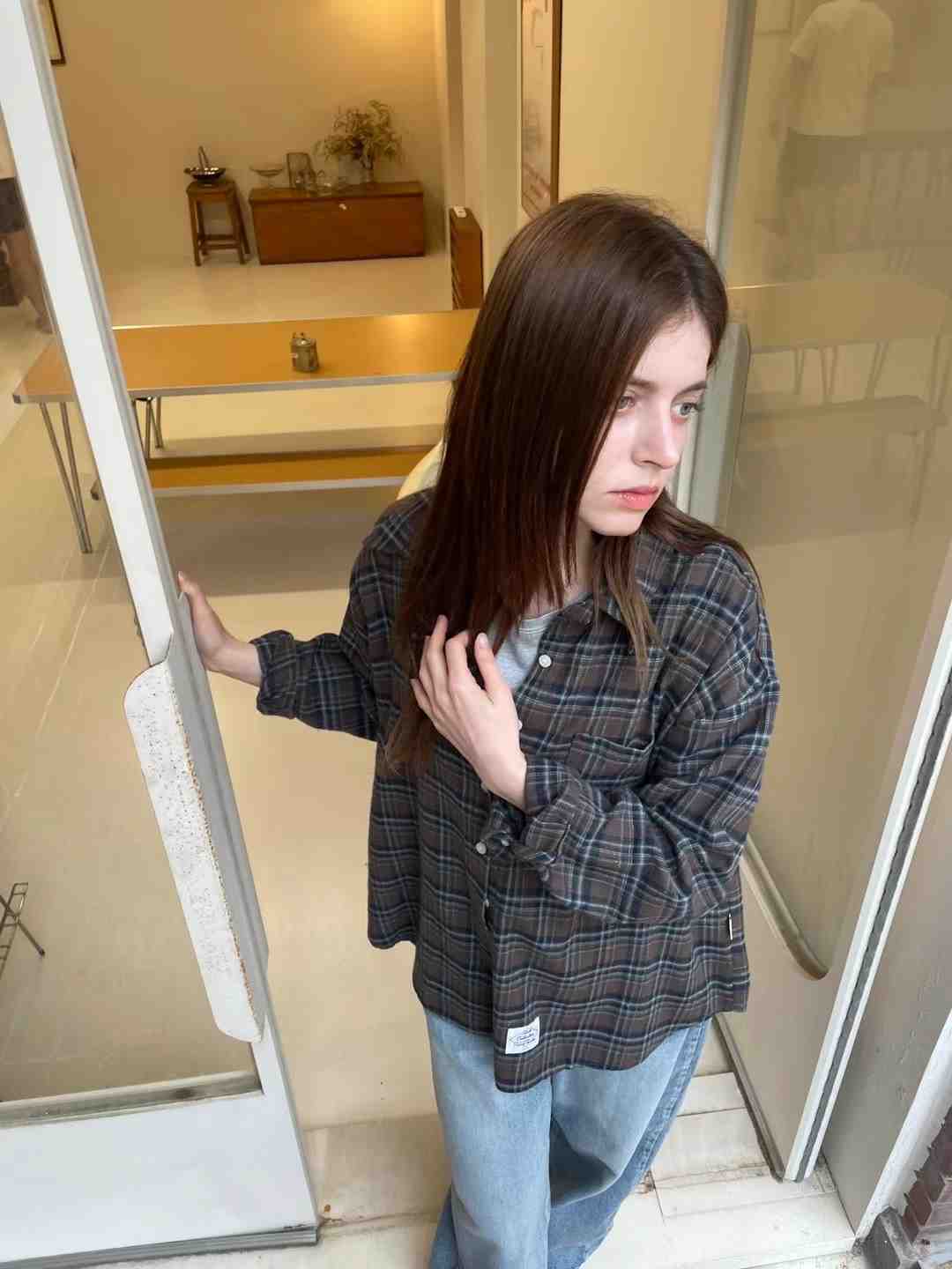 SLEEK韓國直郵東大門代購女裝新款真品24秋冬襯衫蕾絲衫拉絨格紋SLEEK襯衫/蕾絲衫