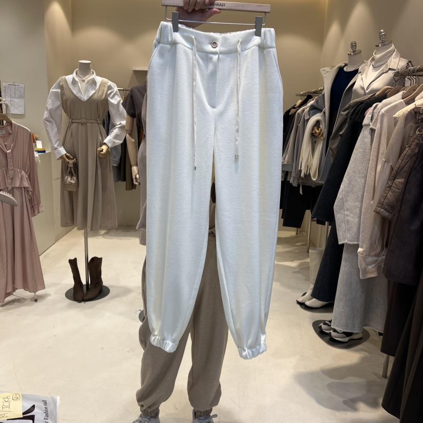 HANNA21韓國直郵東大門代購女裝新品真品熱賣休閑褲奶油色HANNA21休閑褲