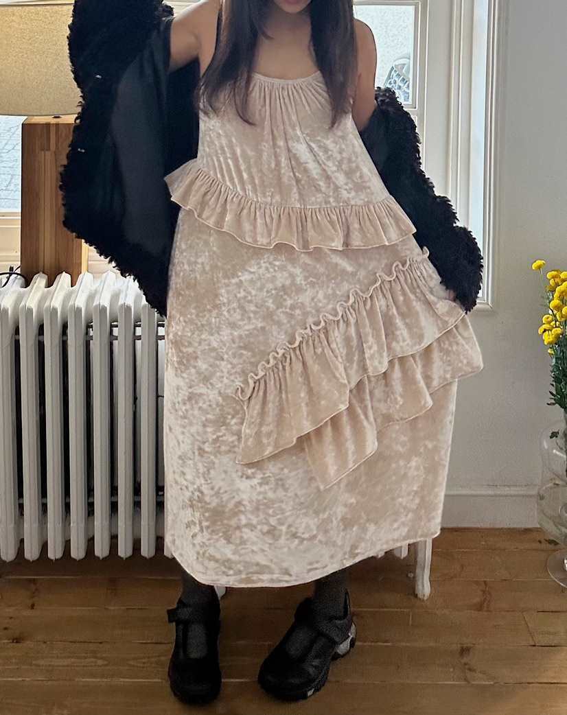 BYRING直郵韓國代購女裝新款職業時尚休閑連衣裙天鵝絨荷葉邊BYRING連衣裙