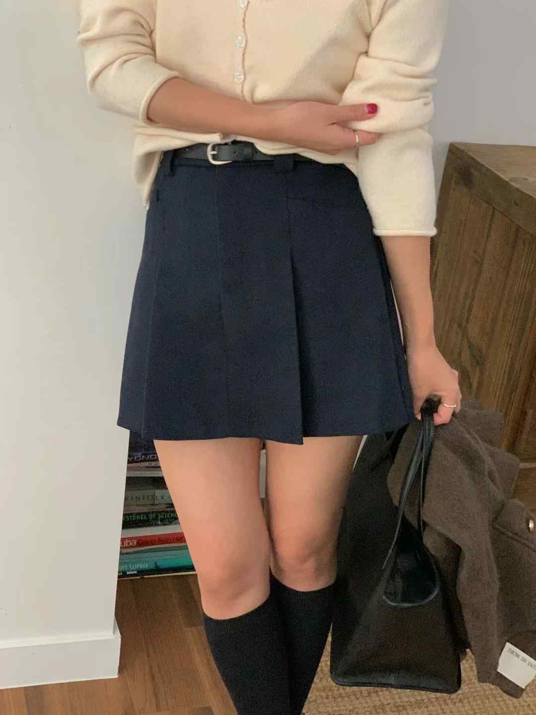 LOVEMEMORE韓國直郵女裝新款休閑時尚人氣熱賣真品短裙含腰帶LOVEMEMORE短裙