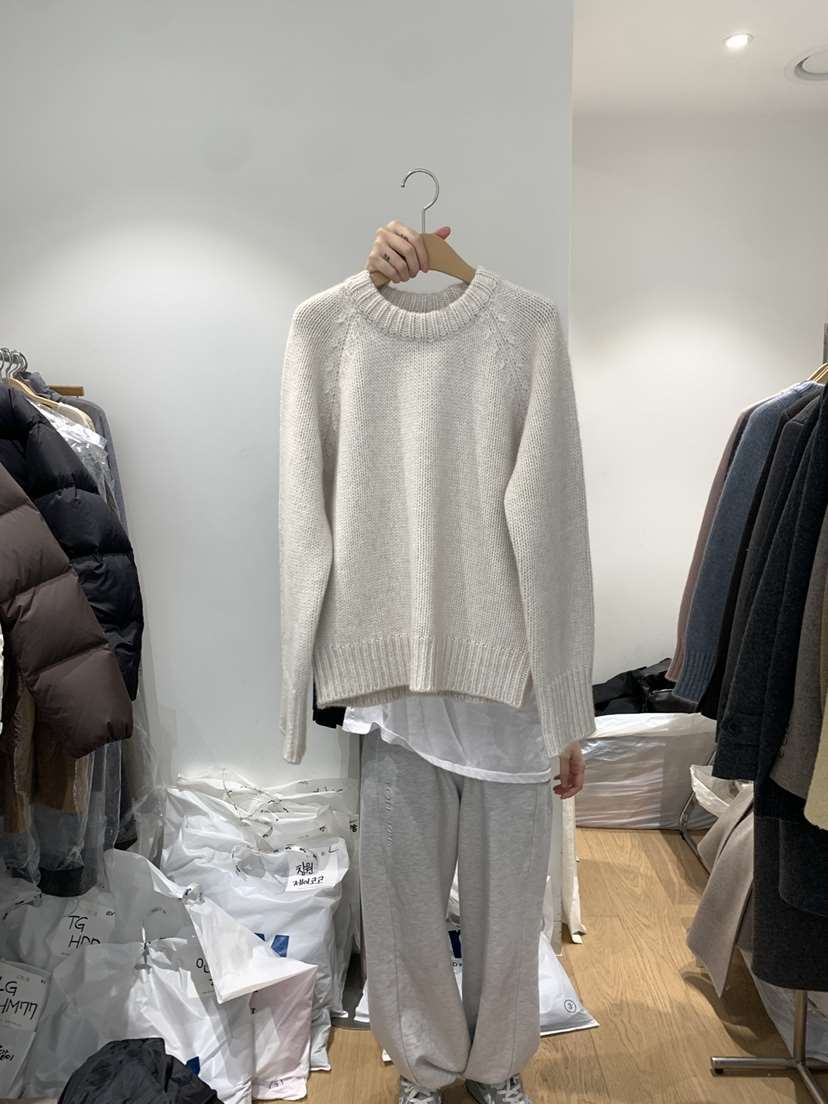 OUR-A韓國直郵東大門代購女裝新品推薦熱賣24秋冬毛衣浣熊OUR-A毛衣