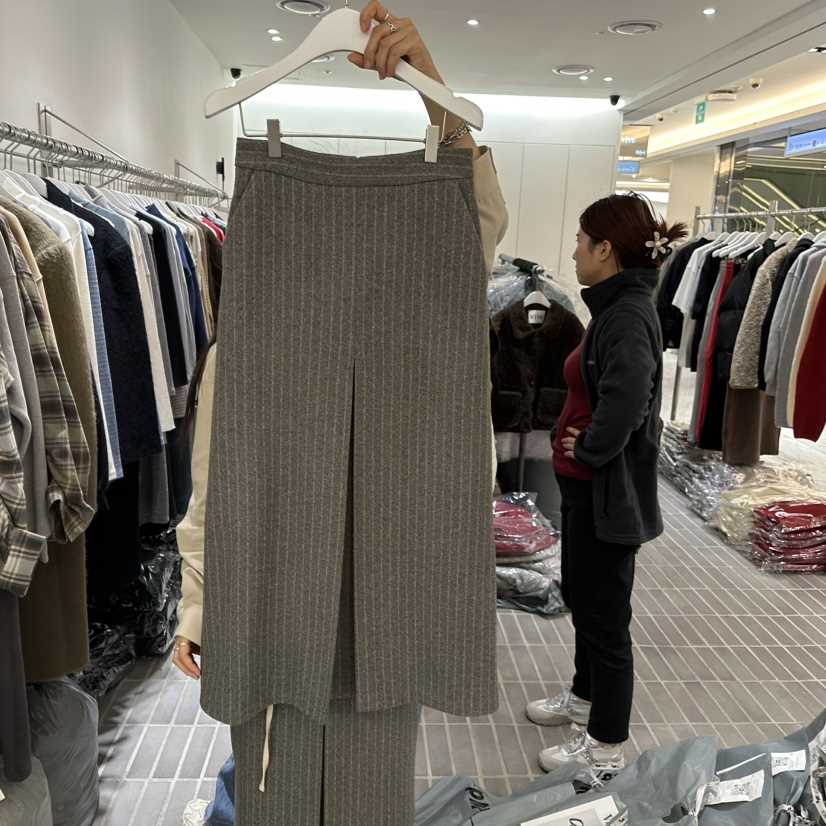 vive韓國直郵東大門代購女裝新品推薦熱賣時尚休閑24秋冬長裙VIVE長裙