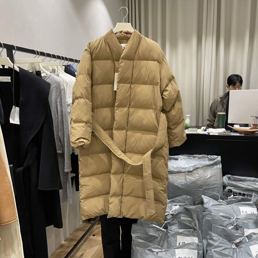ARVE韓國直郵東大門實拍女裝新款推薦短款羽絨服含腰帶填充絨ARVE短款羽絨服