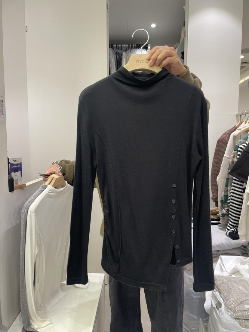 VIVEL韓國直郵東大門代購女裝新品人氣熱賣長袖T恤半領羊毛VIVEL長袖T恤