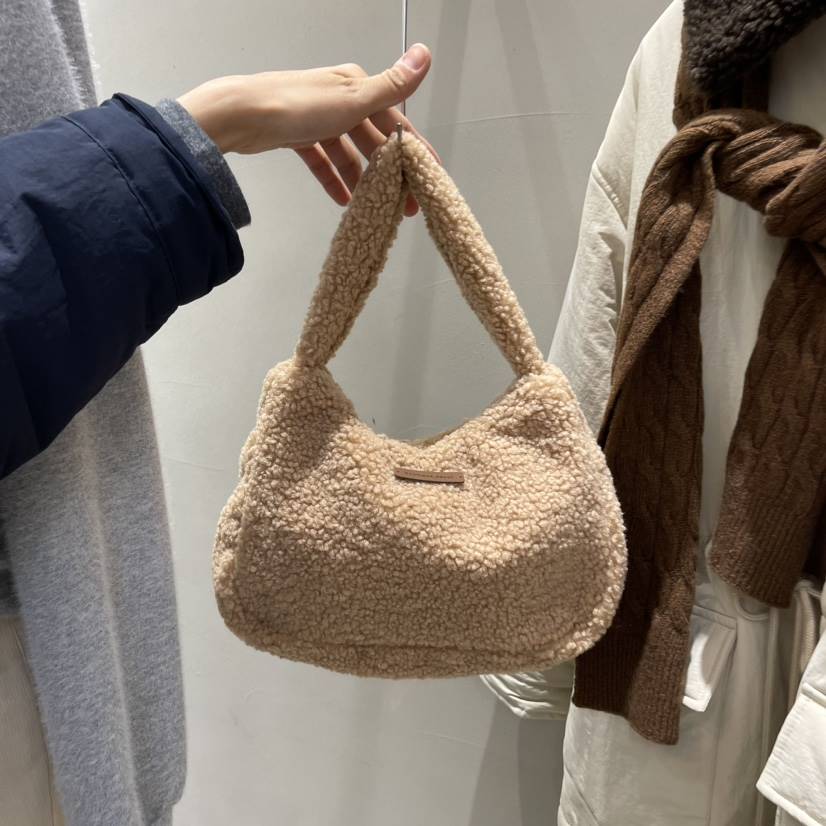 But ton/BOUTIQUE SEOUL-P韓國直郵東大門實拍女裝新品職業手提包絨But ton/BOUTIQUE SEOUL手提包