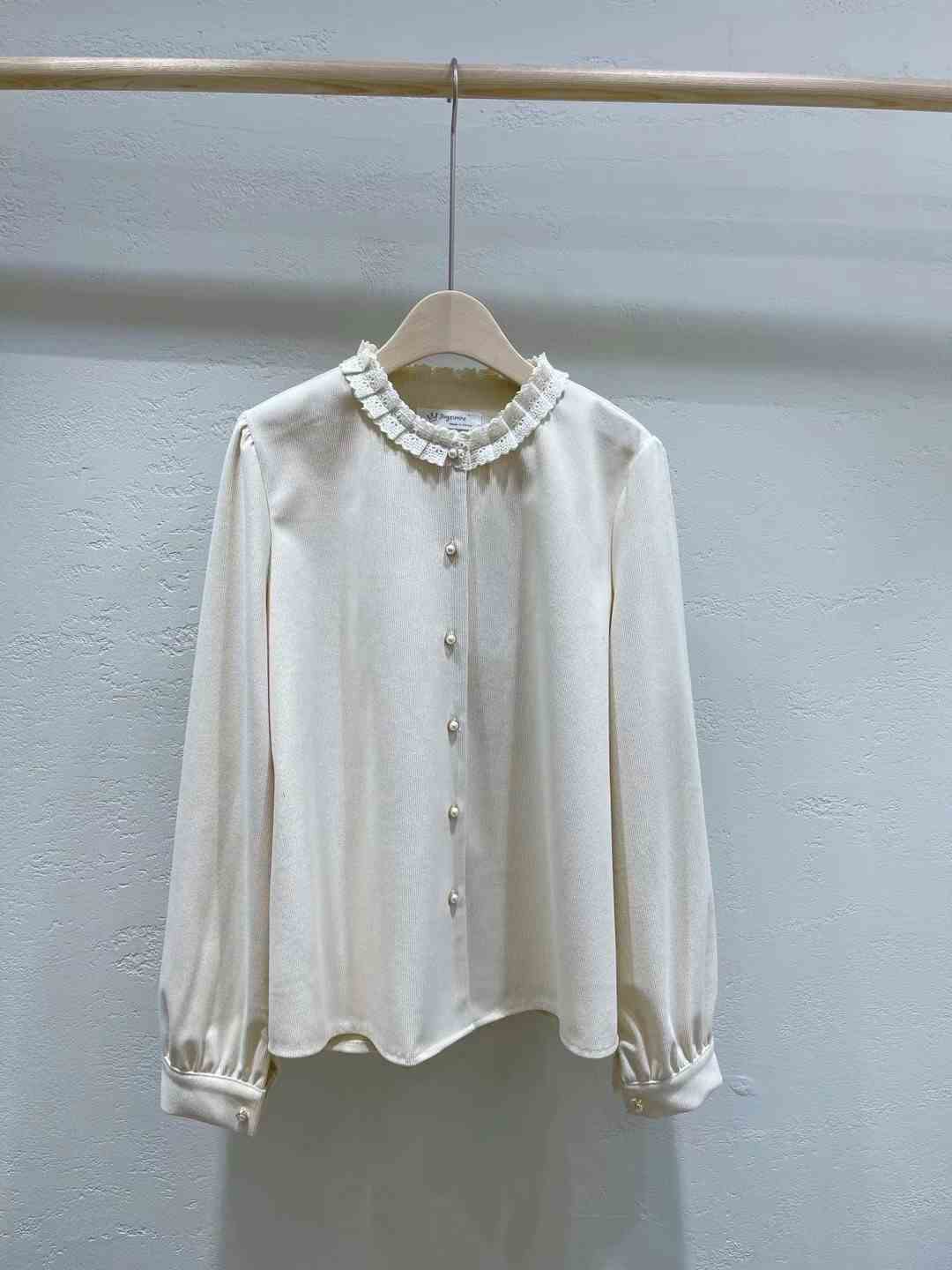 버터플라이東大門直郵女裝新品時尚熱賣真品職業襯衫蕾絲衫버터플라이襯衫/蕾絲衫