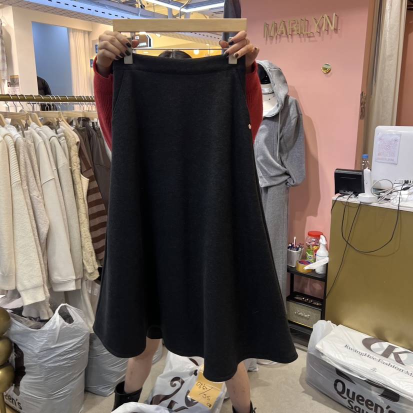 MARILYN韓國代購女裝新款真品職業24秋夏時尚半身裙中短裙加絨MARILYN半身裙/中短裙