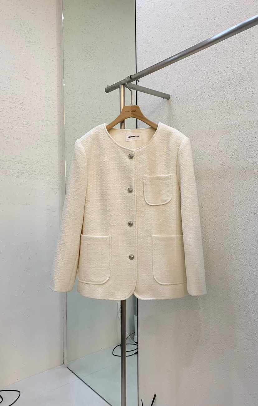 LIGHT AND SALT東大門實拍女裝新品推薦時尚職業夾克春款LIGHT AND SALT夾克