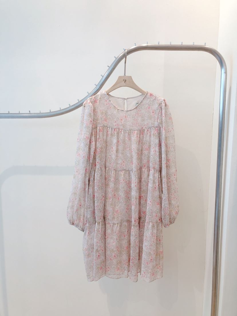 OVE東大門實拍女裝新品推薦25春夏職業休閑時尚真品人氣連衣裙OVE連衣裙