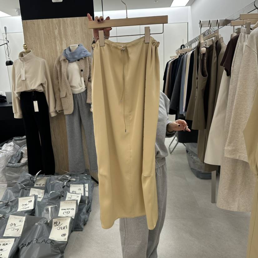 WRITTEN BY東大門實拍女裝新品真品熱賣休閑時尚職業長裙春款WRITTEN BY長裙