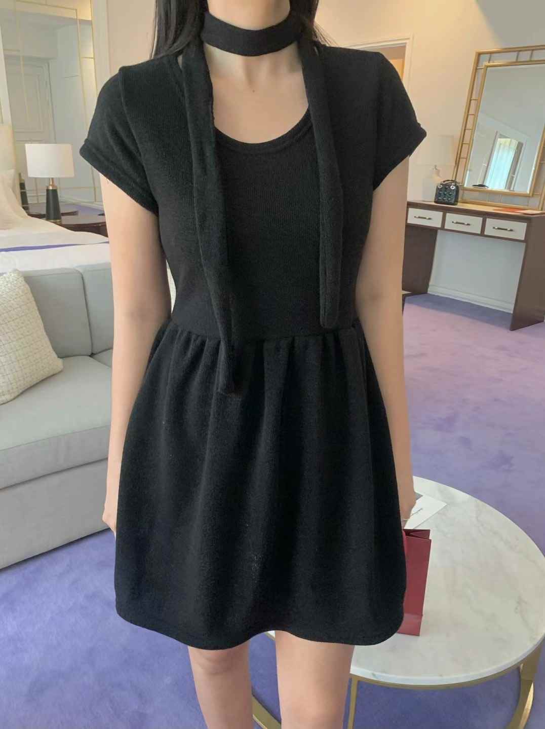 AGATHE東大門代購女士新品職業休閑時尚人氣推薦連衣裙含脖帶AGATHE連衣裙