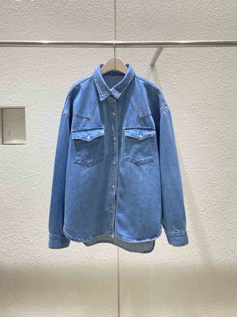 PLAYBUTTON-P東大門代購女裝新品真品人氣25春夏襯衫蕾絲衫PLAYBUTTON襯衫/蕾絲衫