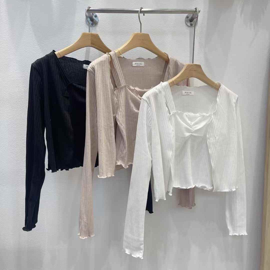 HOLYMOLY韓國直郵東大門實拍女裝新品推薦人氣真品熱賣套裝HOLYMOLY套裝