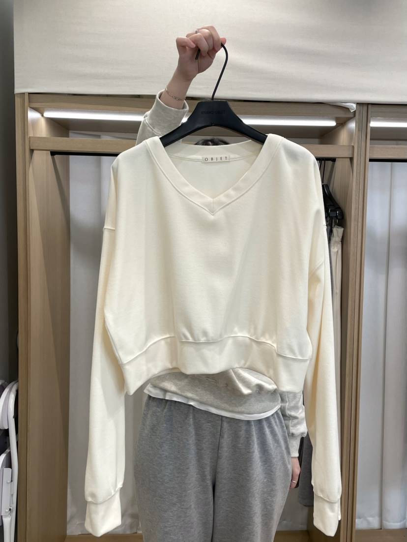 OBJET韓國直郵東大門實拍女裝新款真品熱賣25春夏推薦時尚衛衣love us u/OBJET衛衣