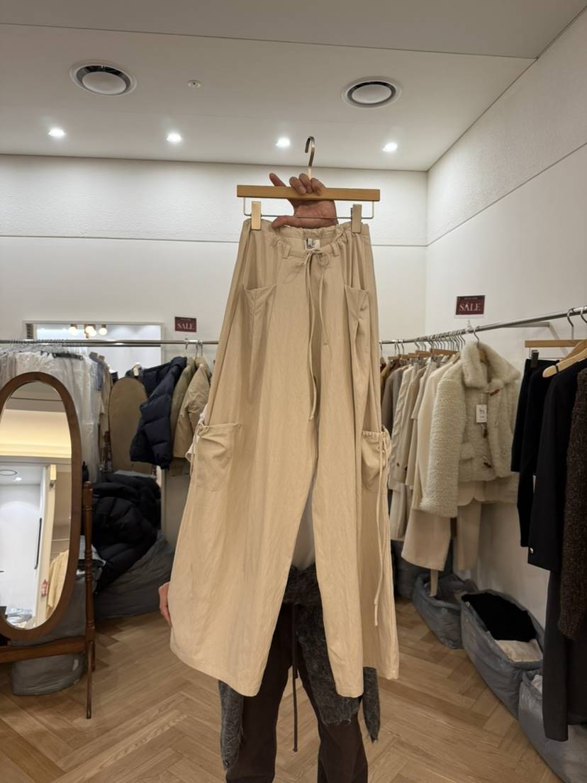 NOWHERE韓國直郵東大門實拍女裝新品人氣25春夏職業休閑休閑褲NOWHERE休閑褲