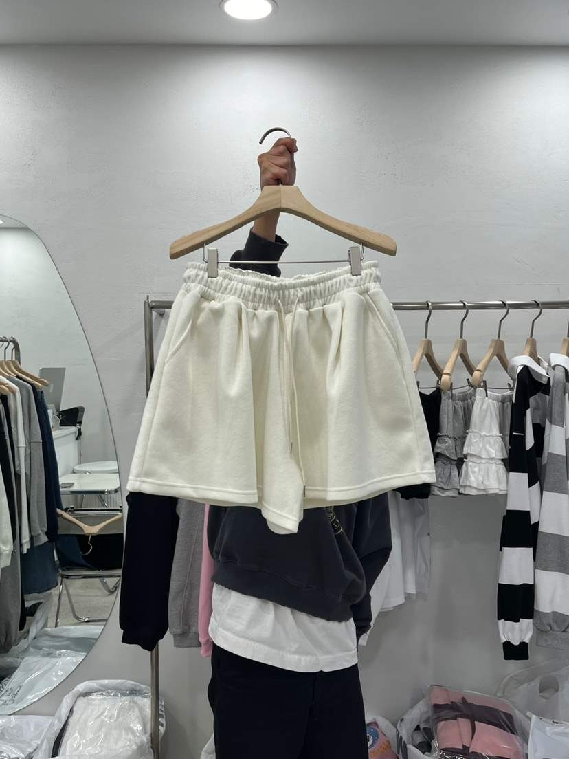 DELICATE韓國直郵東大門實拍女裝新品人氣休閑推薦25春夏短褲DELICATE短褲