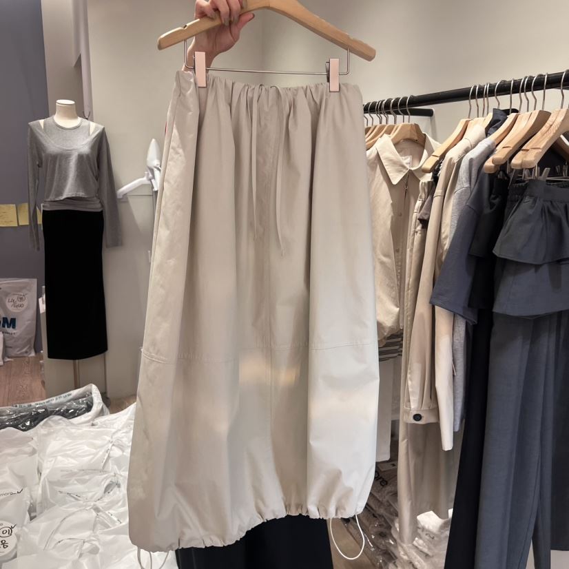 ORMORE韓國直郵東大門實拍女裝新品人氣真品時尚半身裙中短裙ORMORE半身裙/中短裙