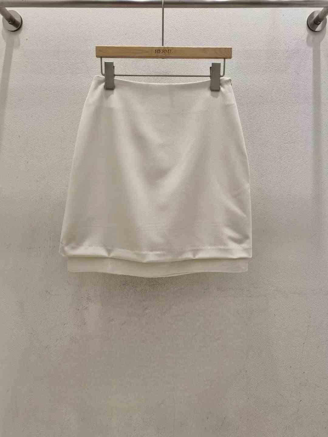 HERME韓國直郵東大門代購女裝新款25春夏休閑真品熱賣時尚短裙HERME短裙