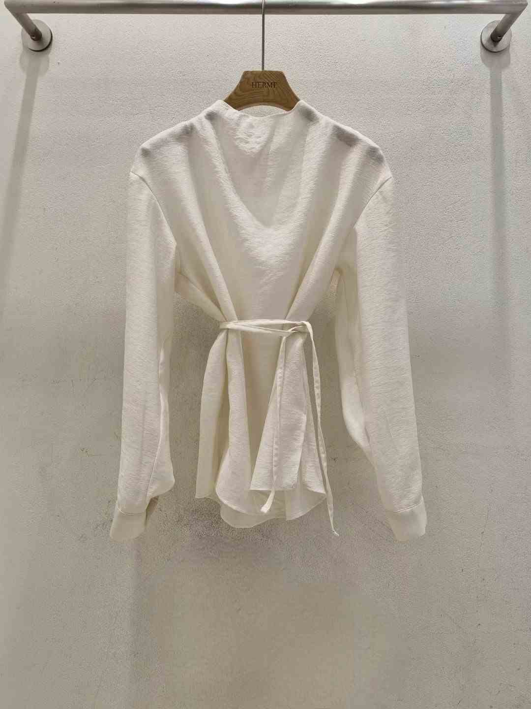 HERME直郵韓國代購女裝新款人氣25春夏推薦真品時尚襯衫蕾絲衫HERME襯衫/蕾絲衫