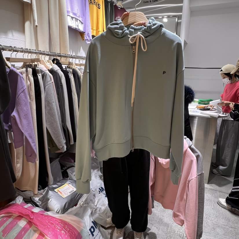 COKE CAKE韓國代購女裝新品人氣時尚推薦真品職業25春夏衛衣COKE CAKE衛衣
