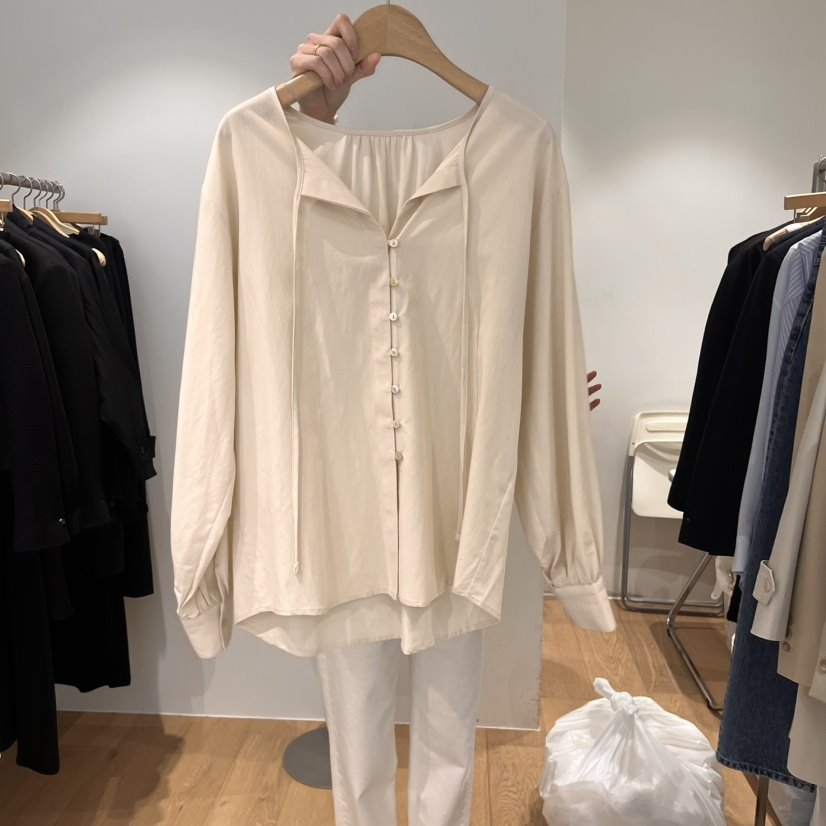 OUR-A東大門直郵女士新品真品職業人氣推薦時尚襯衫蕾絲衫OUR-A襯衫/蕾絲衫