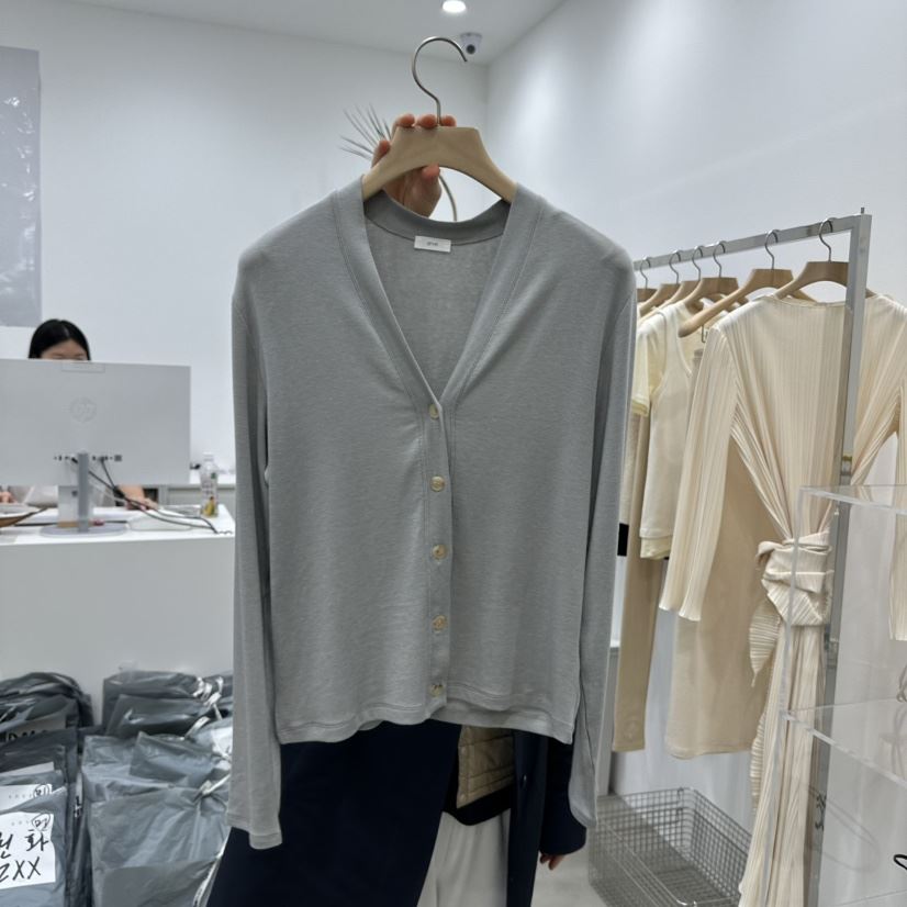 ARVE韓國直郵㊣東大門實拍女裝新品25春夏時尚熱賣職業針織衫ARVE針織衫