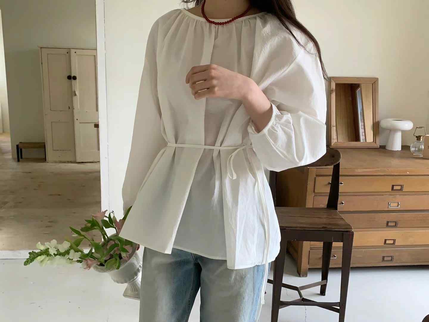 POMELO韓國直郵女裝新品真品熱賣時尚休閑推薦襯衫蕾絲衫褶皺POMELO襯衫/蕾絲衫