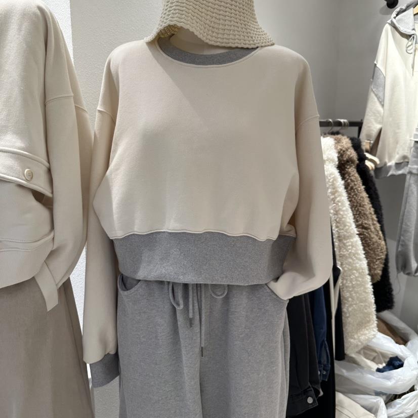 IN KIRA東大門代購女士新品真品時尚職業休閑熱賣25春夏長袖T恤IN KIRA長袖T恤