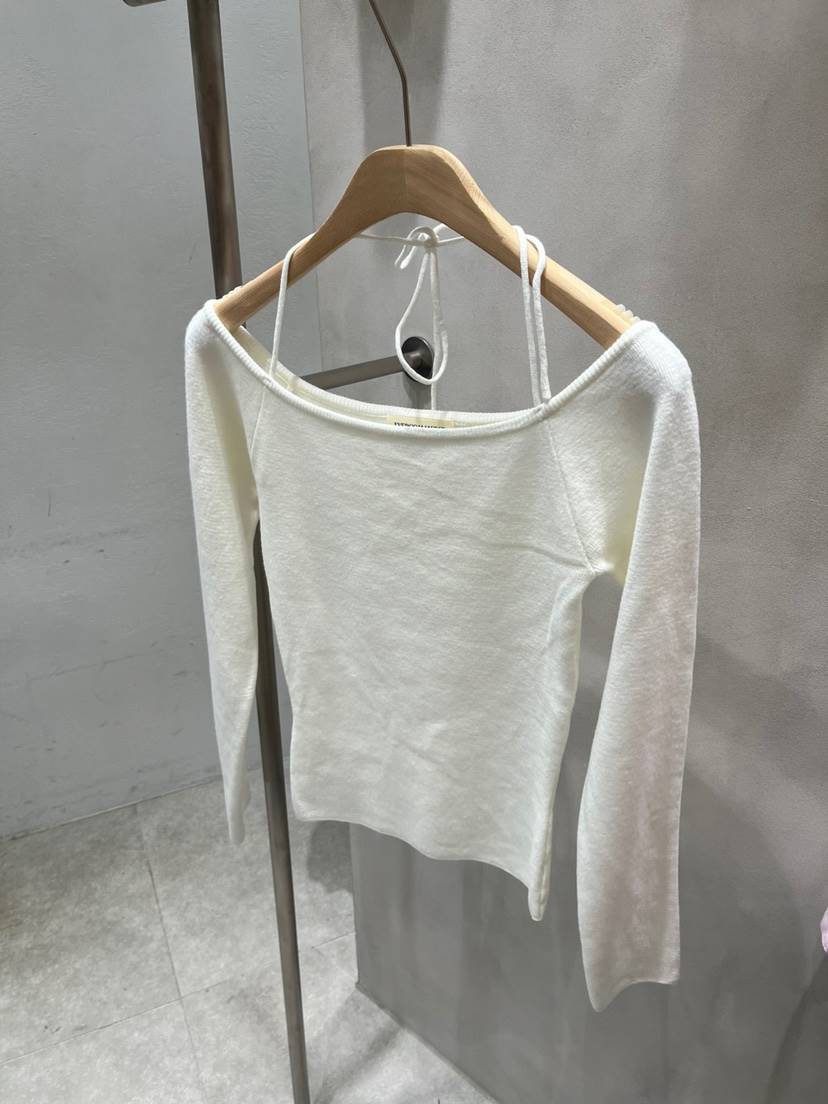 EVERCOMMERCE METICULOUSLY DESIGNED韓國直郵㊣女裝新款推薦針織衫EVERCOMMERCE METICULOUSLY DESIGNED針織衫
