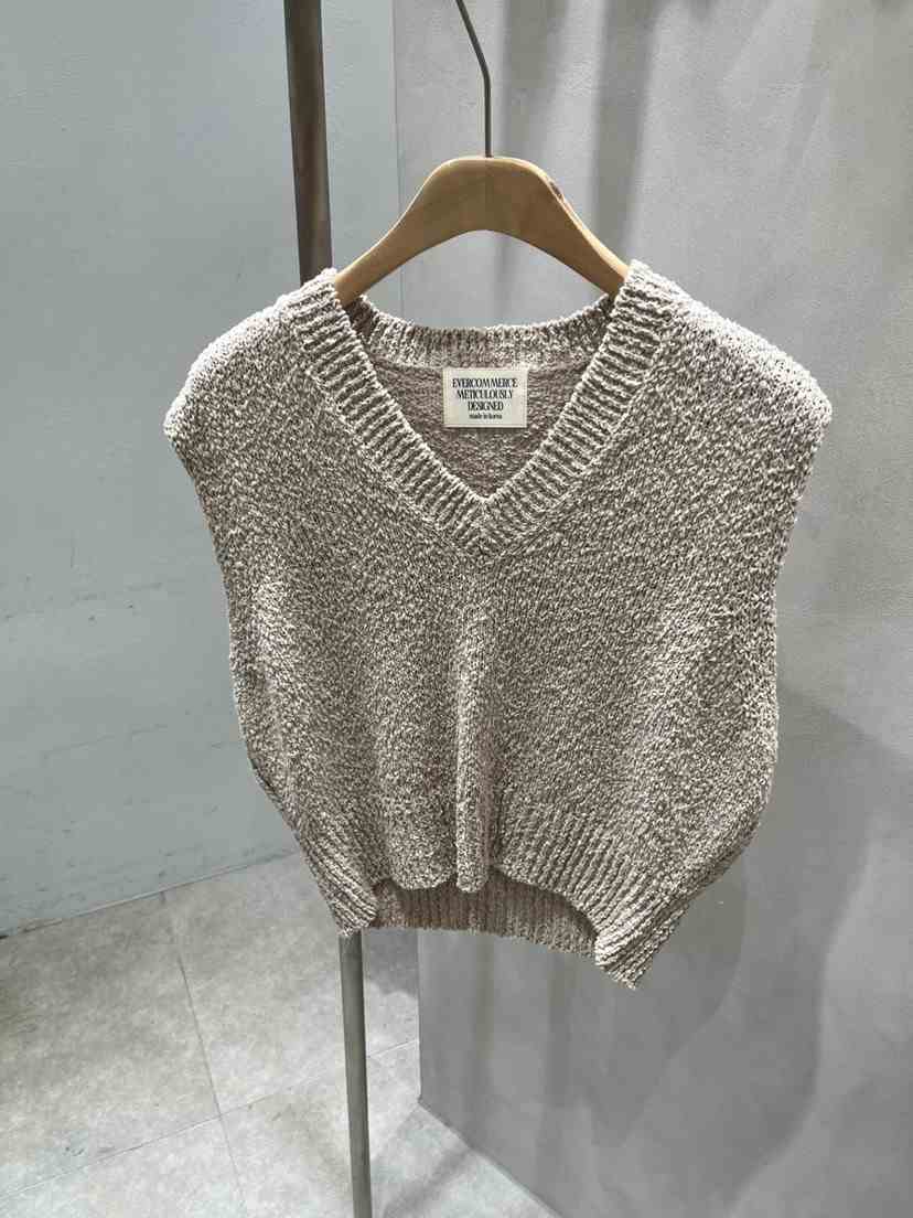 EVERCOMMERCE METICULOUSLY DESIGNED直郵韓國代購㊣女裝新款推薦吊帶背心EVERCOMMERCE METICULOUSLY DESIGNED吊帶/背心