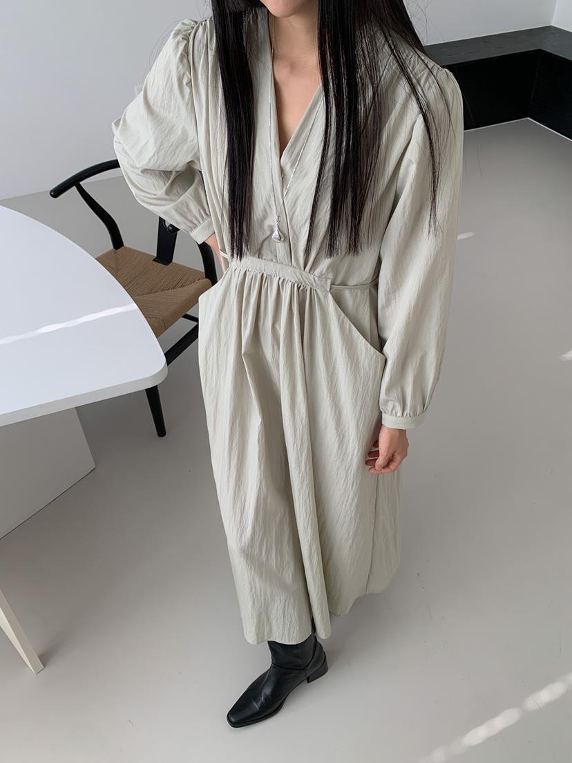 GOYOU韓國直郵㊣女裝新品人氣25春夏時尚職業推薦熱賣連衣裙de goyou連衣裙