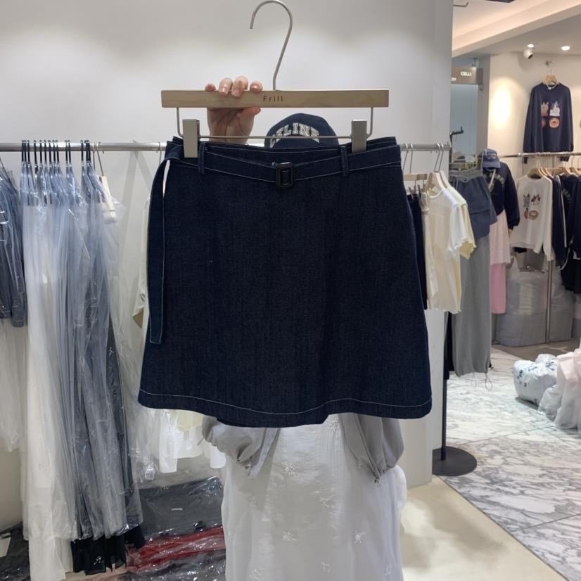 FRILL韓國直郵㊣東大門實拍女裝新品職業時尚推薦短裙包含腰帶FRILL短裙