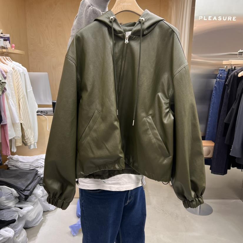 PLEASURE韓國㊣直郵東大門代購女裝新品時尚推薦熱賣皮衣連帽PLEASURE皮衣
