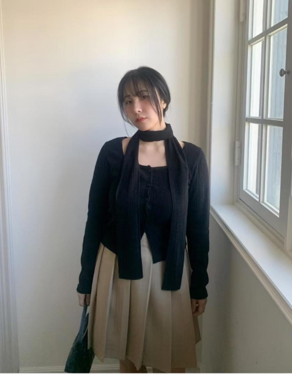 DADA東大門直郵女裝新款時尚職業休閑熱賣推薦針織衫含脖帶DADA針織衫