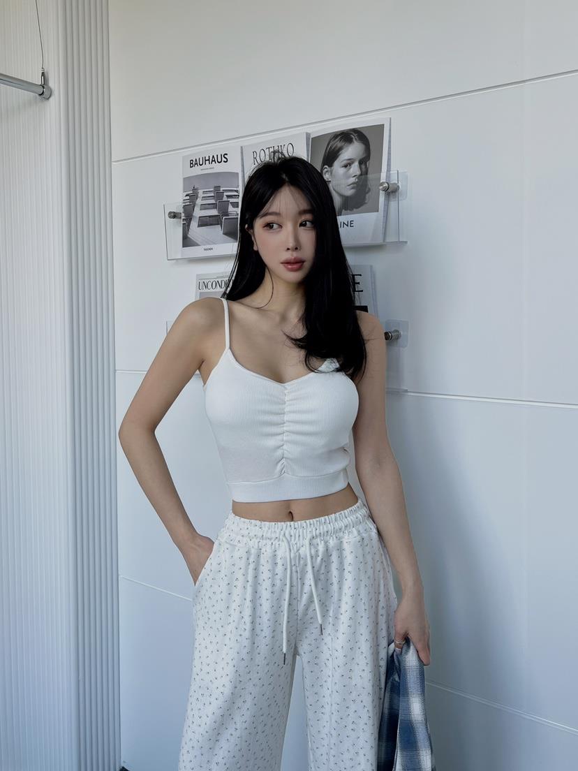 CLOTH直郵韓國代購㊣女裝新品熱賣人氣時尚25春夏職業吊帶背心CLOTH吊帶/背心