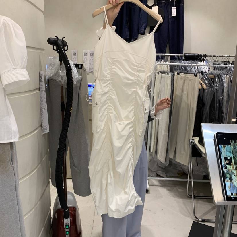 SALONDEMAG東大門代購女士新品真品時尚熱賣人氣推薦連衣裙SALONDEMAG連衣裙