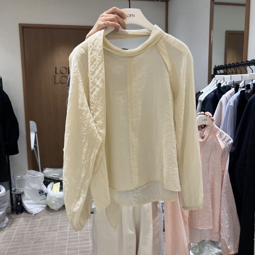 LOFN韓國代購女士新品25春夏時尚休閑人氣襯衫蕾絲衫含脖帶LOFN襯衫/蕾絲衫
