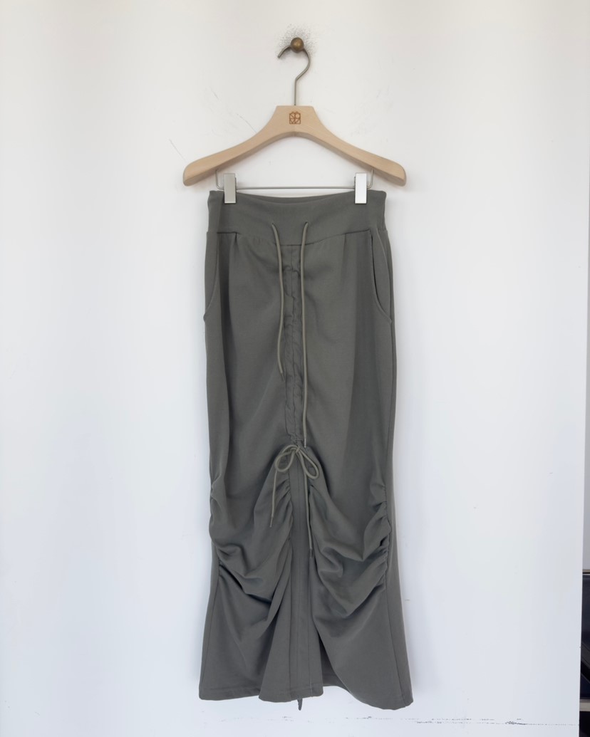 NOV7韓國直郵㊣東大門實拍女裝新品25春夏時尚推薦職業長裙the ebony eyes/NOV7長裙