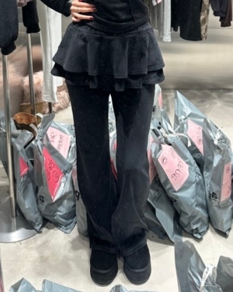 KIKI韓國直郵㊣女裝新品時尚推薦休閑25春夏職業熱賣人氣裙褲KIKI裙褲