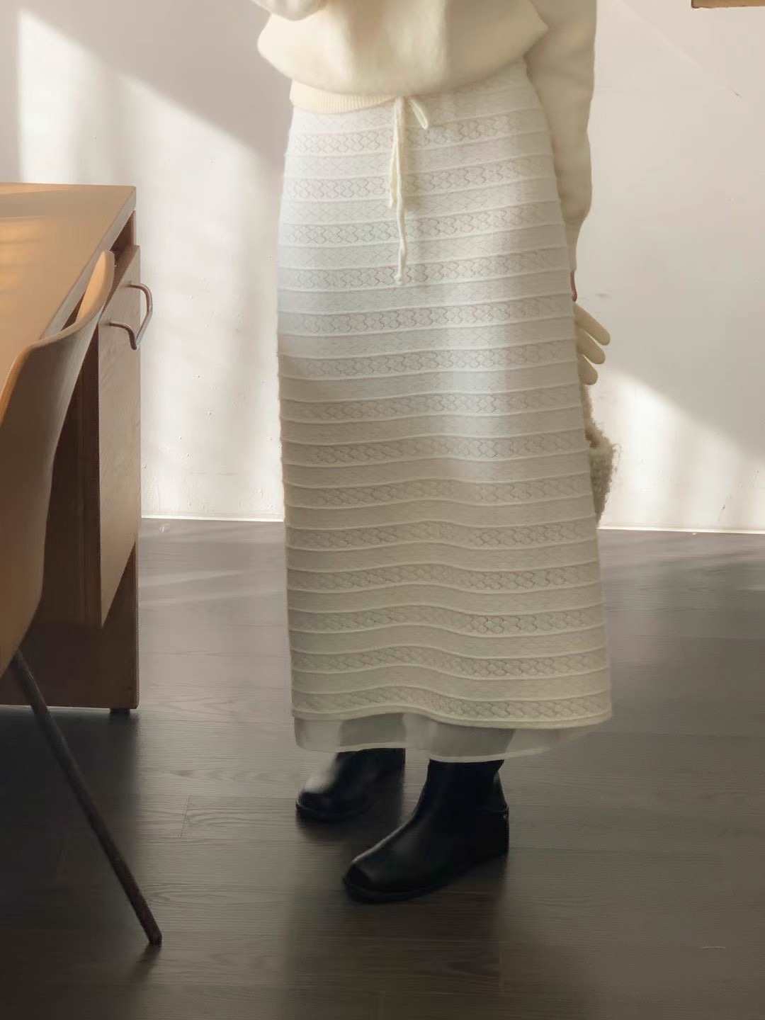 OUIR東大門實拍女裝新款推薦熱賣25春夏職業時尚人氣休閑長裙OUIR長裙