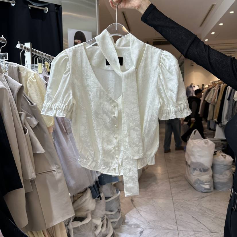 CHEAP-CHIC東大門實拍女裝新品推薦休閑熱賣襯衫蕾絲衫含脖帶CHEAP-CHIC/CHARLES THE SECOND襯衫/蕾絲衫