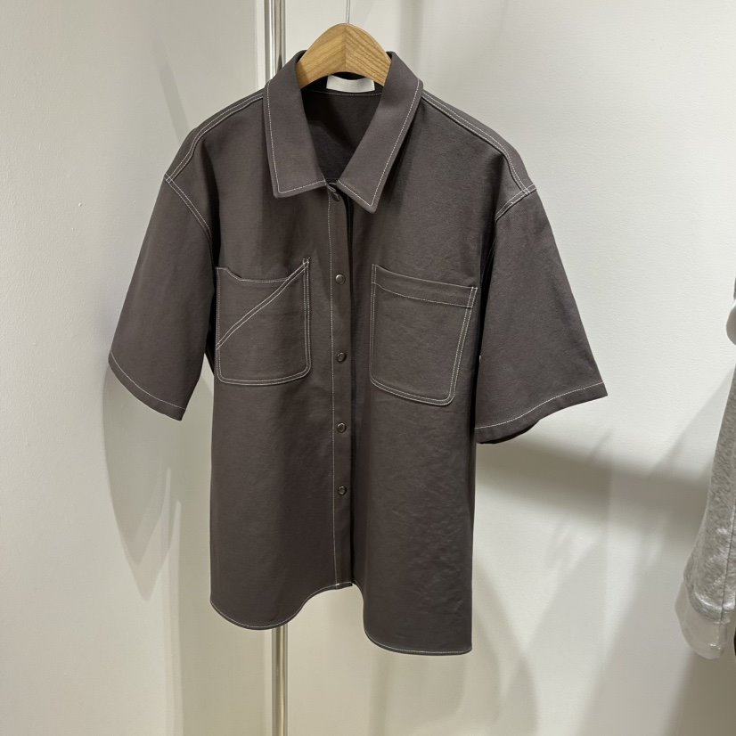 ART IS OVER東大門代購女裝新款休閑熱賣職業真品襯衫蕾絲衫ART IS OVER襯衫/蕾絲衫