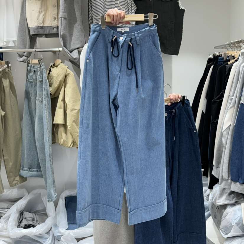 KIRA-Q韓國直郵女士新品25春夏休閑熱賣人氣時尚職業牛仔褲KIRA-Q牛仔褲
