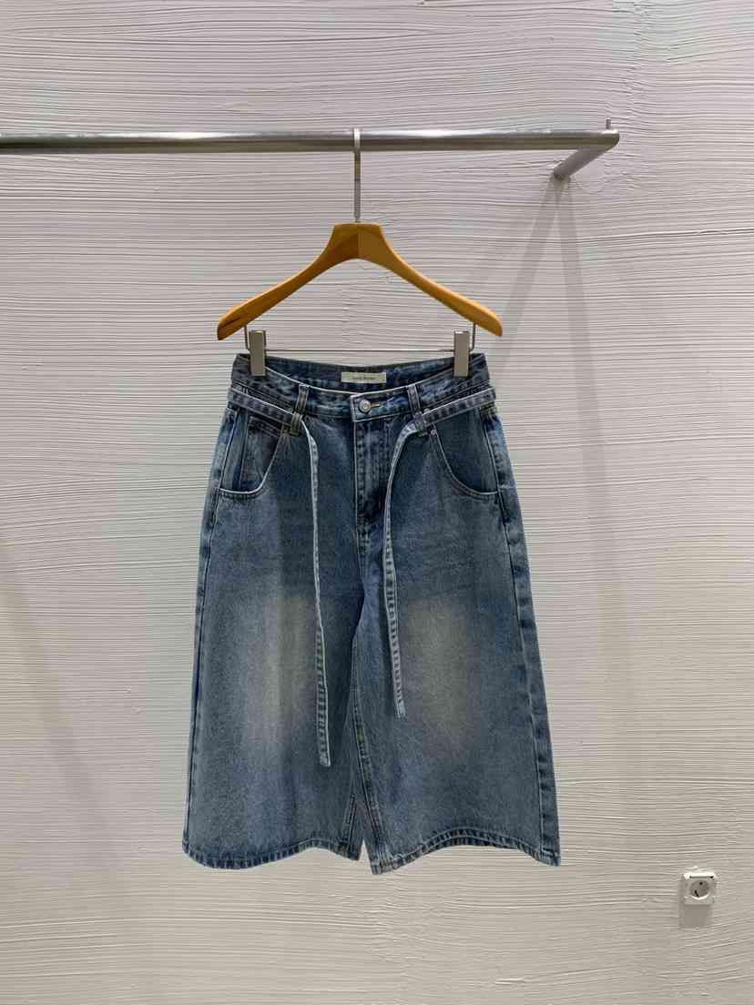 LUCY SALON東大門直郵女士新品25春夏時尚熱賣職業短褲含腰帶LUCY SALON短褲